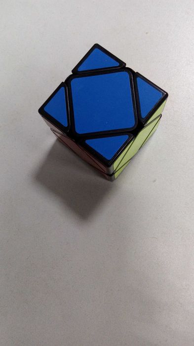 Кубик Рубика QiCheng Skewb | Quiu