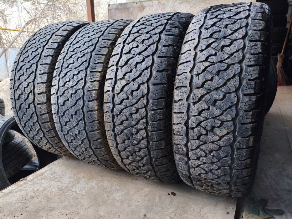 255 60 R18  Комплект AT 4шт. 2022 Год Шины