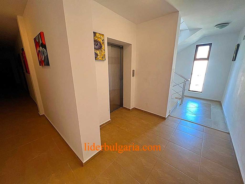 Продава се Двустаен апартамент в к.к. Елените - 47 кв.м за 1171 €/кв.м - Снимка #22