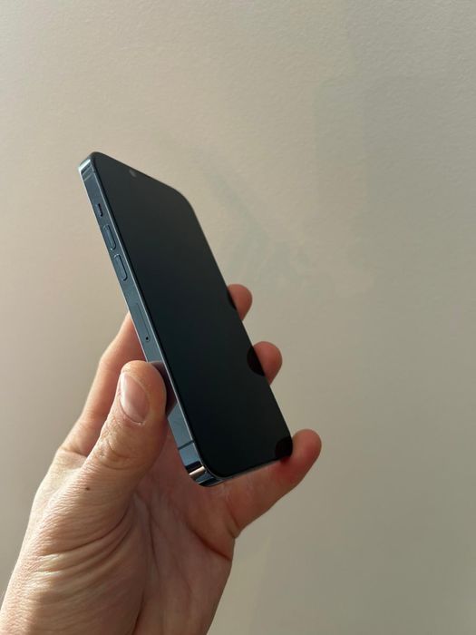 Iphone 13 pro 256 gb 83% baterie