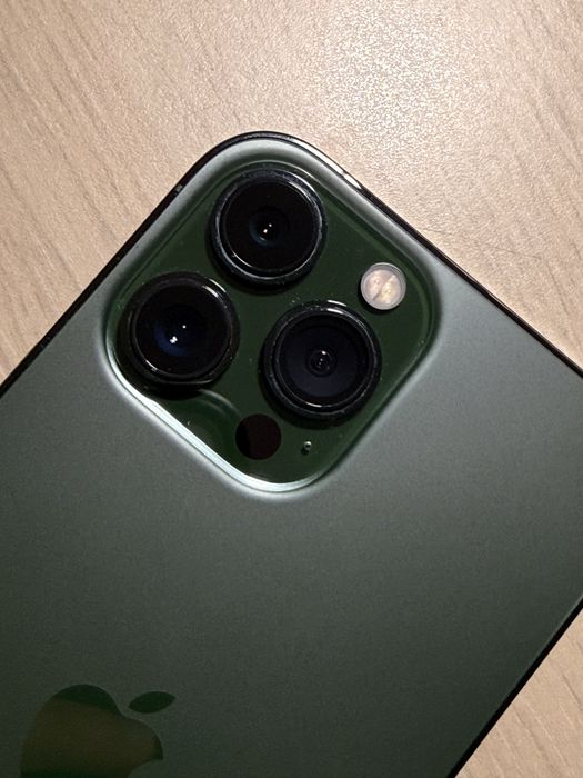 Iphone 13 pro max  Verde