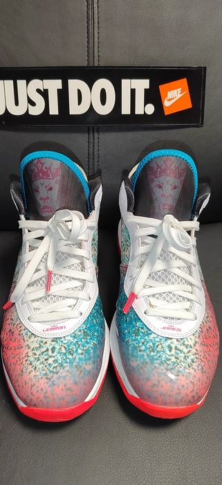 Nike Lebron VIII V/2 Miami Nights, номер 44