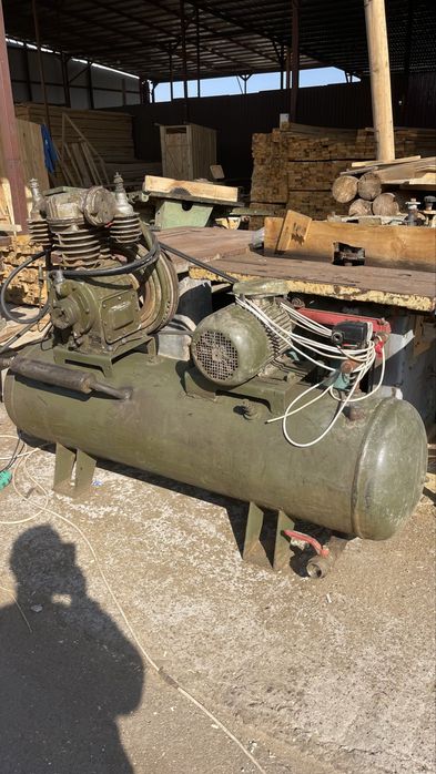 Компрессор военный