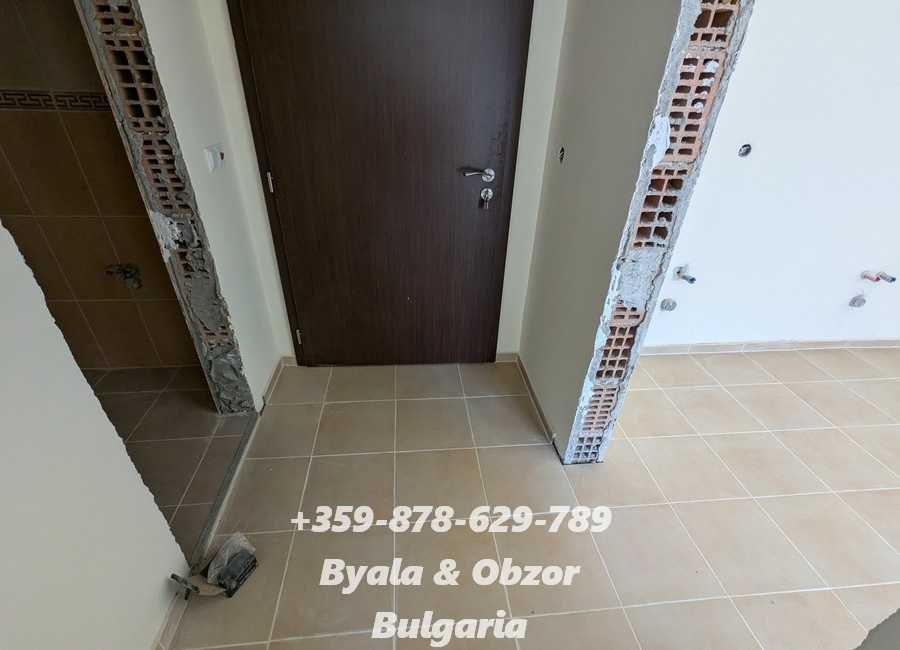 Продава се Двустаен апартамент в Бяла - 54 кв.м за 1073 €/кв.м - Снимка #8