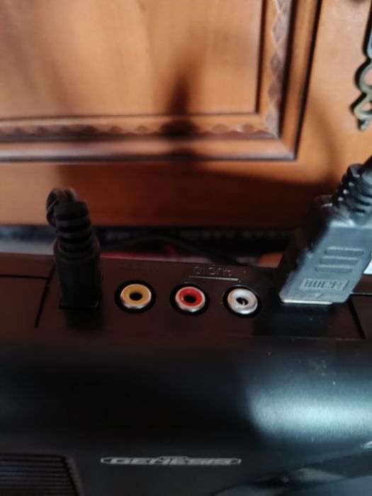 Продаю сегу в отличном состоянии