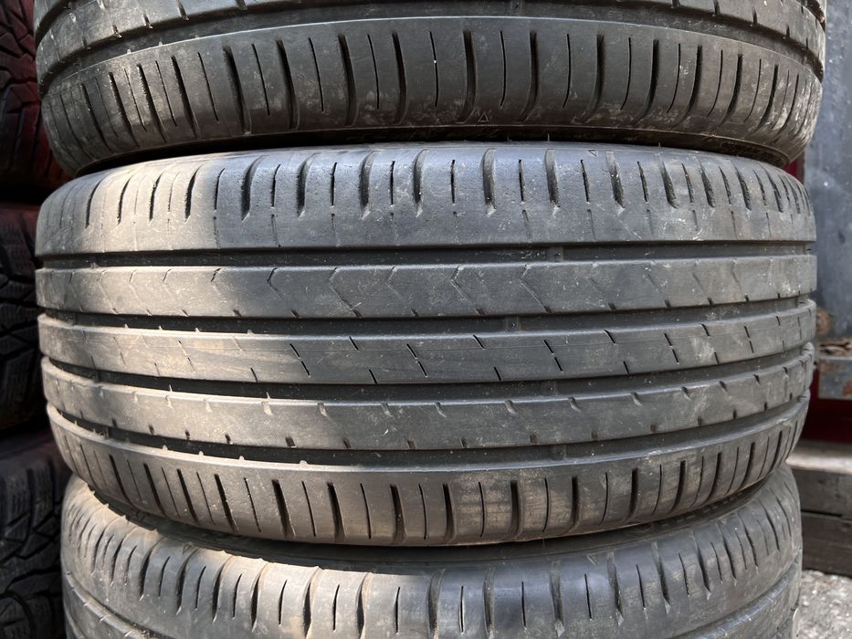 205/45/17 4 броя летни гуми Kumho 5mm грайфер.