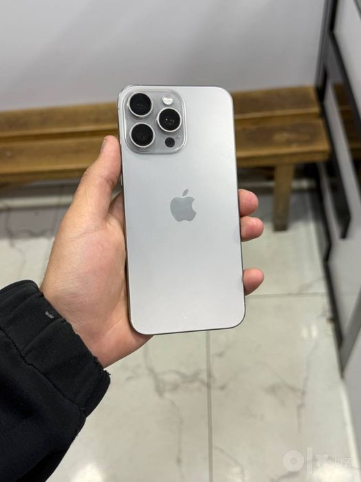 iPhone 15 Pro Max