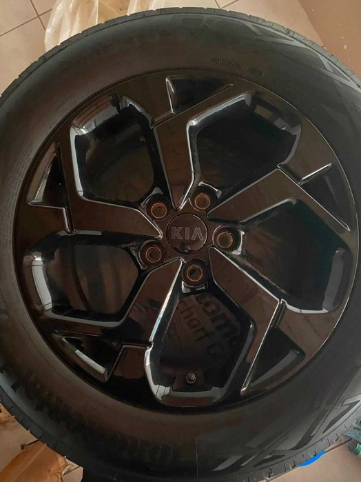 Jante 17″ KIA Sportage Black Edition Continental Hankook 225 60 17