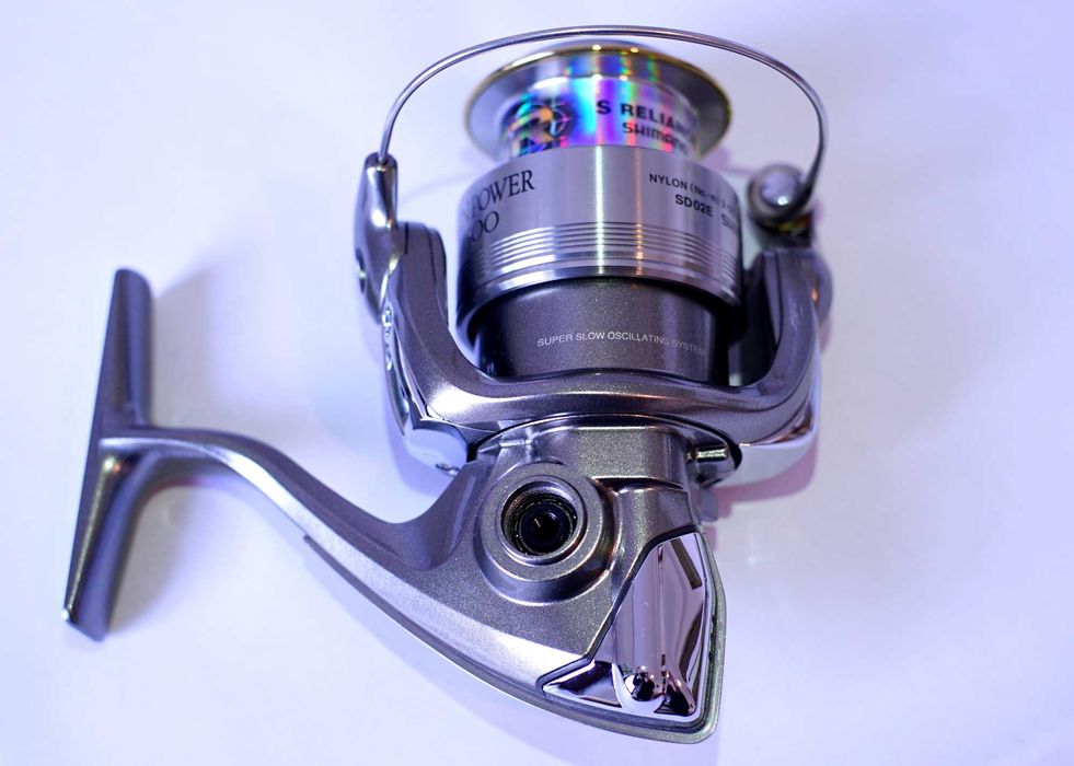 Shimano Twin Power 2500 mulineta pescuit NOUA (Stella Daiwa)