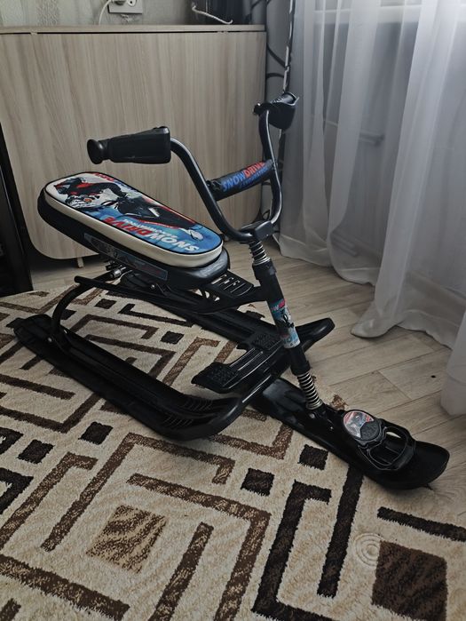 Продается снегокат