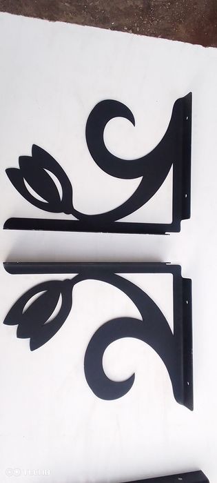 Кронштейны для полок. крепление.С листа. Хорошего качества. Полка