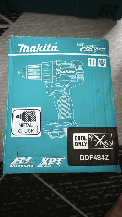 Filetanta Makita DDF484 + baterie 5Ah