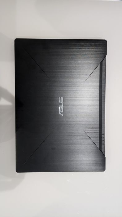 Asus FX503V TUF Gaming 15.6″ FHD, i7-7700HQ, GTX 1060 6GB, 16GB RAM