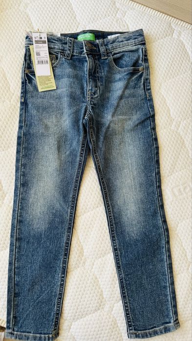 *НОВИ*Benetton* Спортни долнища и дънки -122/130см