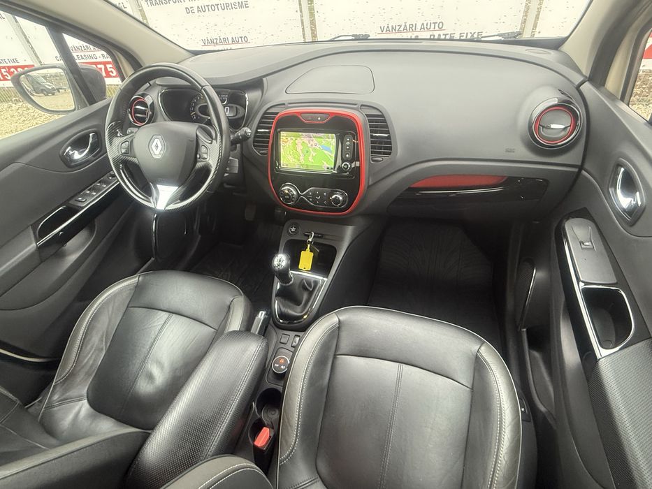 Renault Captur / 2015 / 0.9 Tce / Full Options / Transport Gratuit