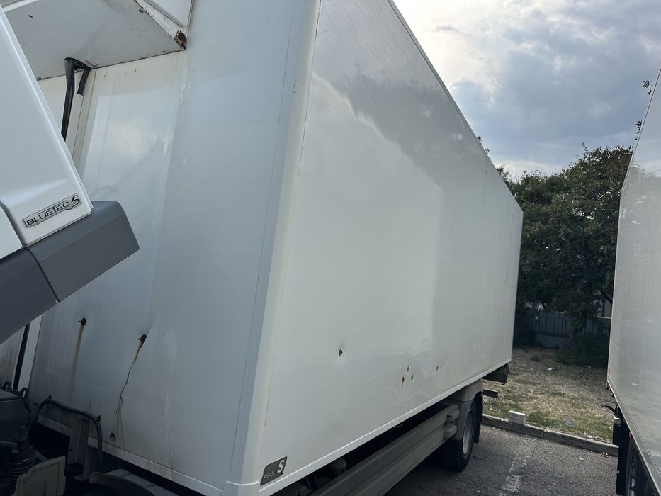 Фургон термоизолиран с агрегат 7.10м / 2.45 / 2.20