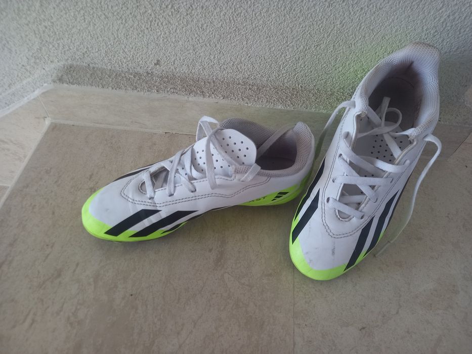 Детски футболни бутонки Adidas