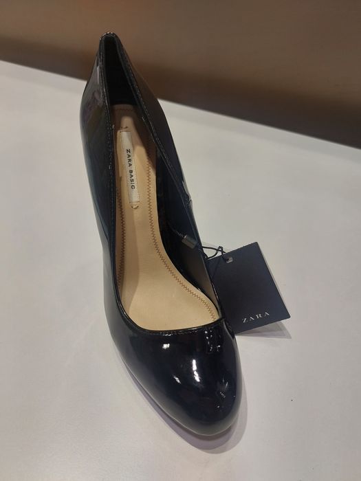 Pantofi Zara noi