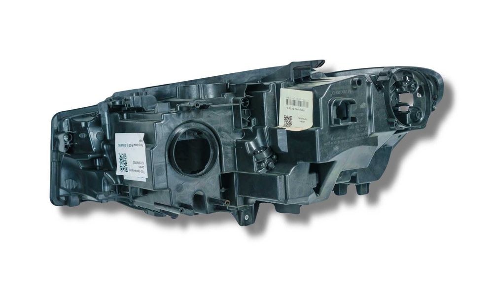 Корпус фары RH G20 19-