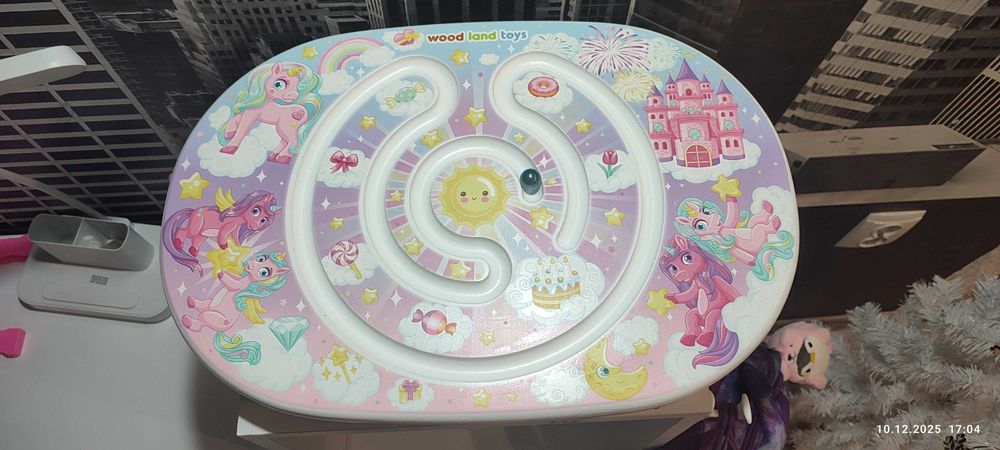 Детская игрушка  лабиринт