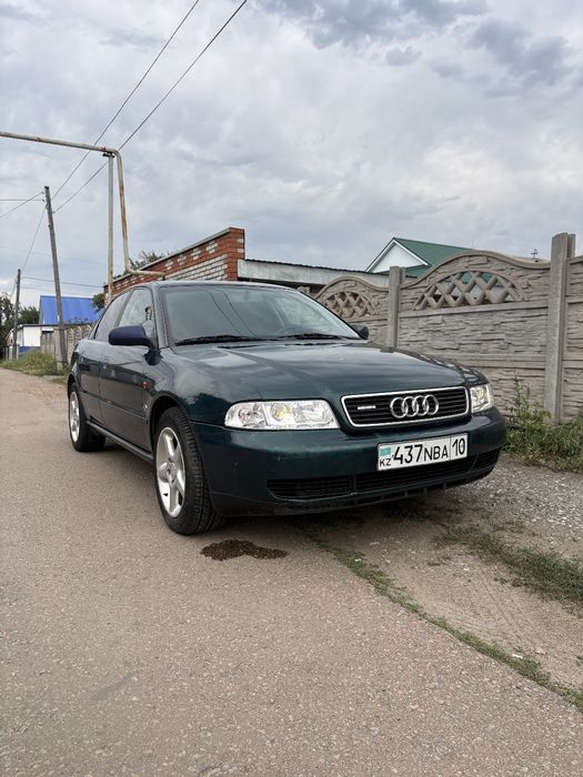 Подам Ауди А4 B5