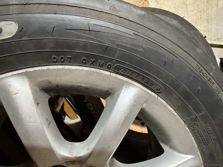 Джанти bbs 5x112 7j с полуслик toyo proxes r888r с телефонни шайби 7jс зимни гуми hankook