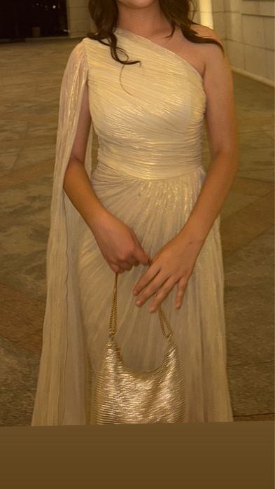 Платье на выпускной