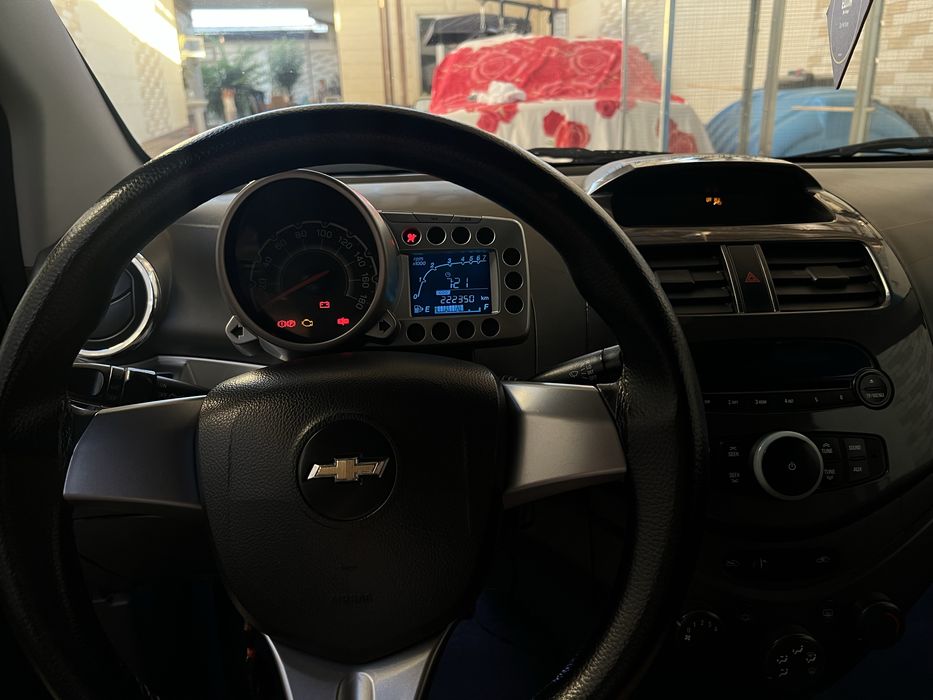 Spark 1.25 yili 2014 probeg 222300