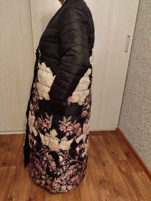 Пуховик женский.