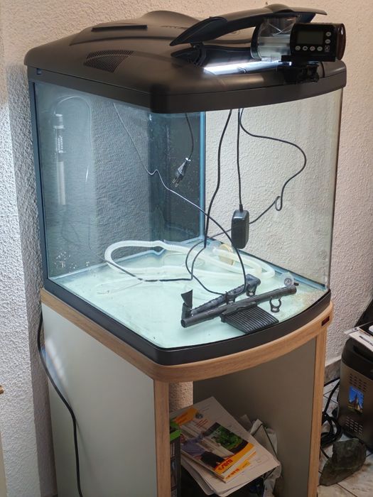 Acvariu DE Sera Biotop Cube XXL 130 cu dotari de top