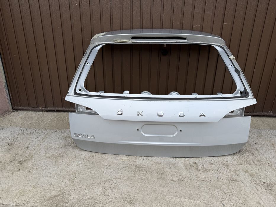 Haion portbagaj Skoda Scala