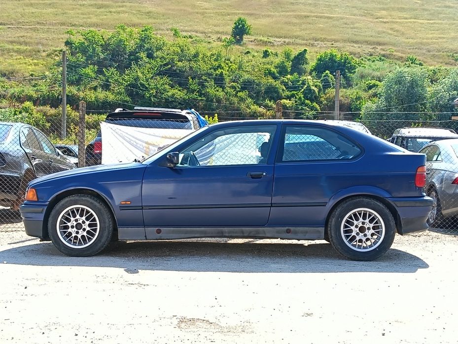 BMW E36 316i Compact - за части