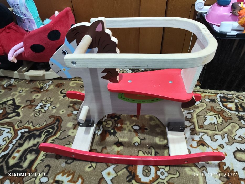 Дървен люлещ се стол конче люлка кон 72x28x50см.