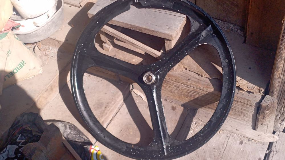 Диски титан на велик 26 размер