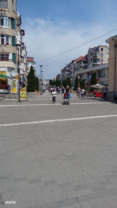 Etaj de 160mp cu acces separat Piata Mare