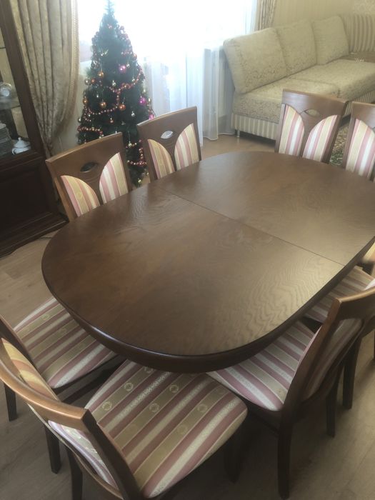 Продам стол со стульями