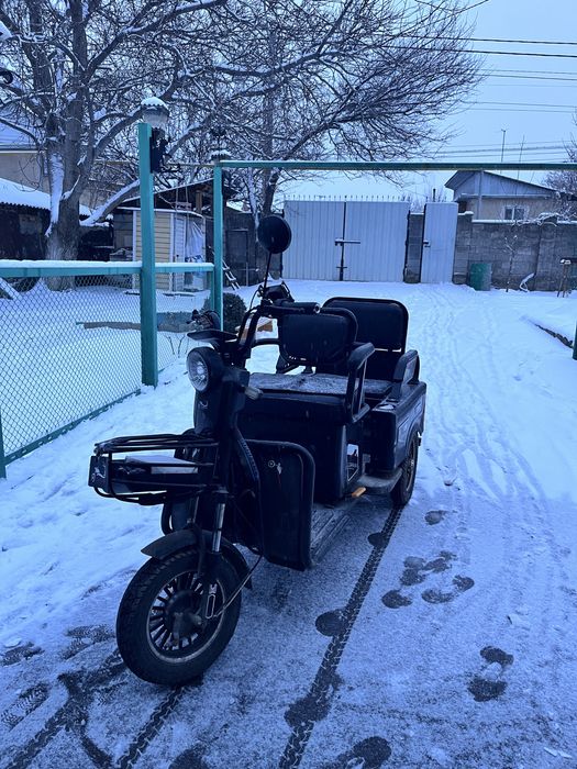 Продам электроскутер б/у