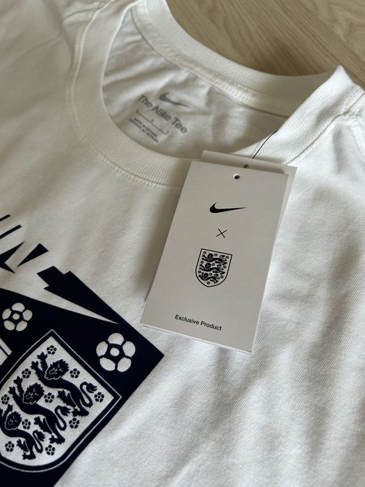 Оригинални мъжки тениски на страхотни цени