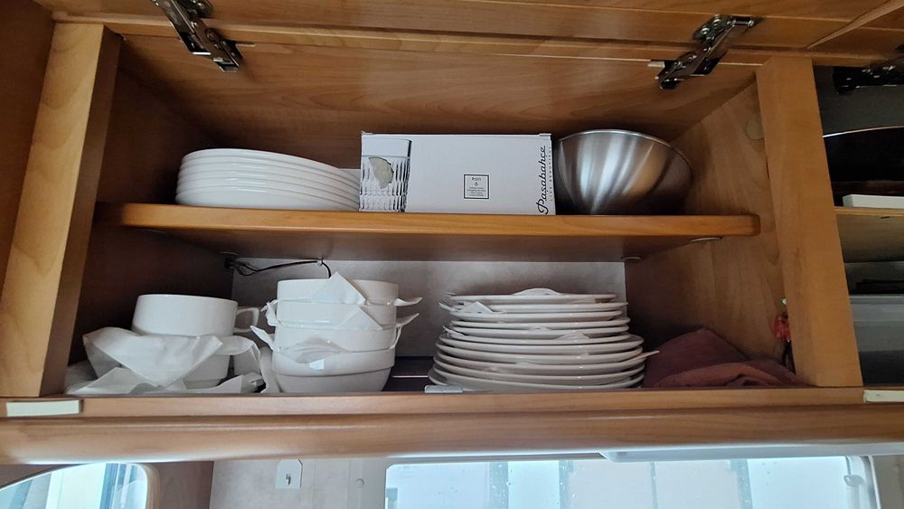 Кемпер под наем - от 85 евро - 6 спални/ 6 седящи места