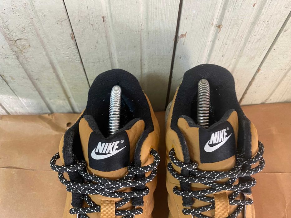 ''Nike Air Max Invigor Mid''оригинални мъжки маратонки 40.5 номер