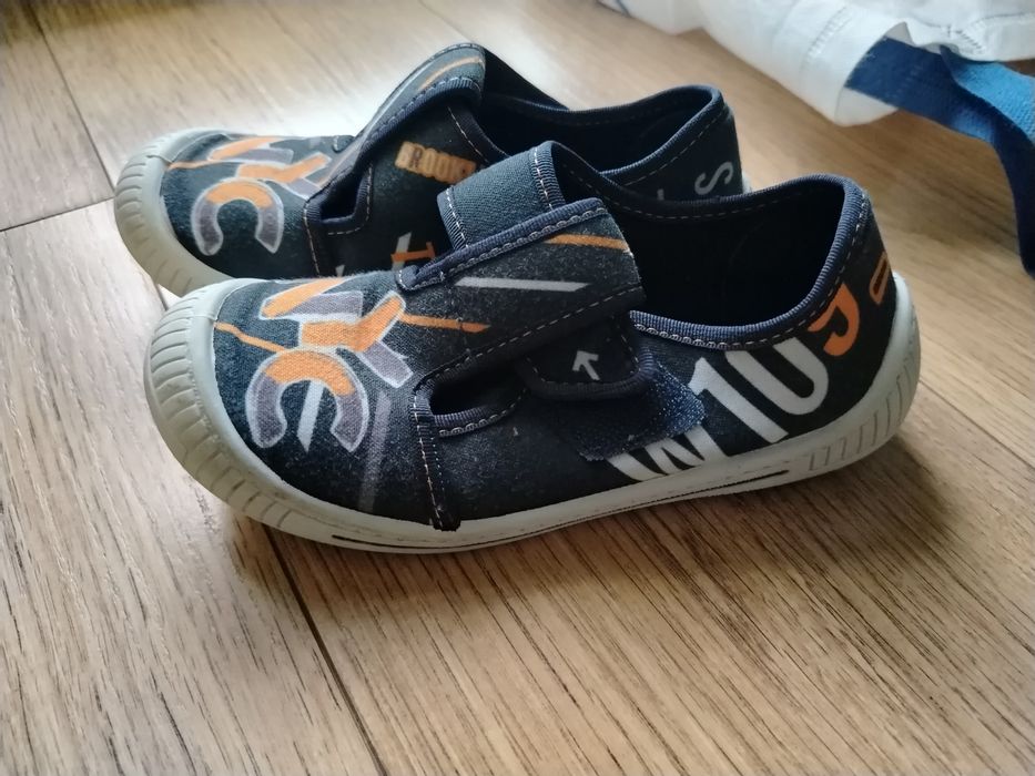 Детски пантофи за момче!