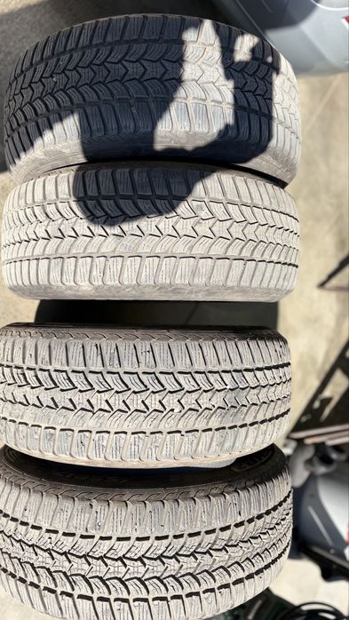 Зимни гуми Debica 225 55 17