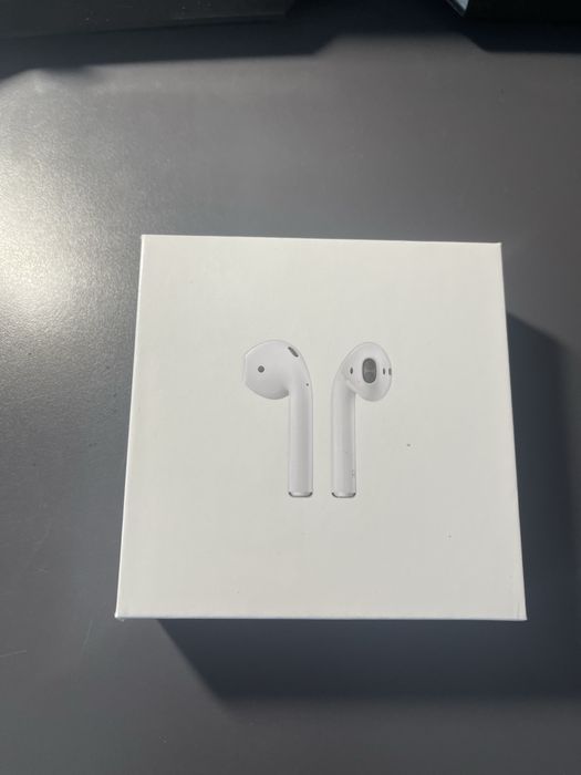 AirPods 2 Wireless Charging