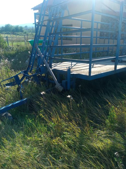 Balotiera John Deere 342, Remorcă auto-încarcare baloți