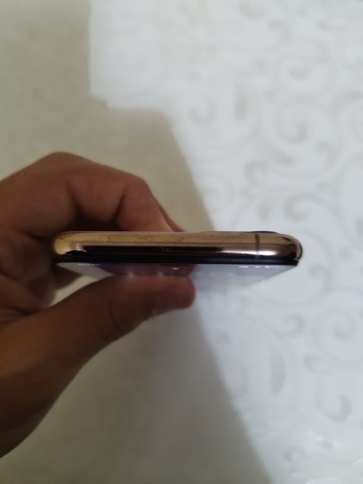 Обменяю iphone 11 pro