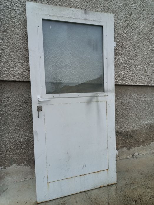 Метална врата  92см/195см