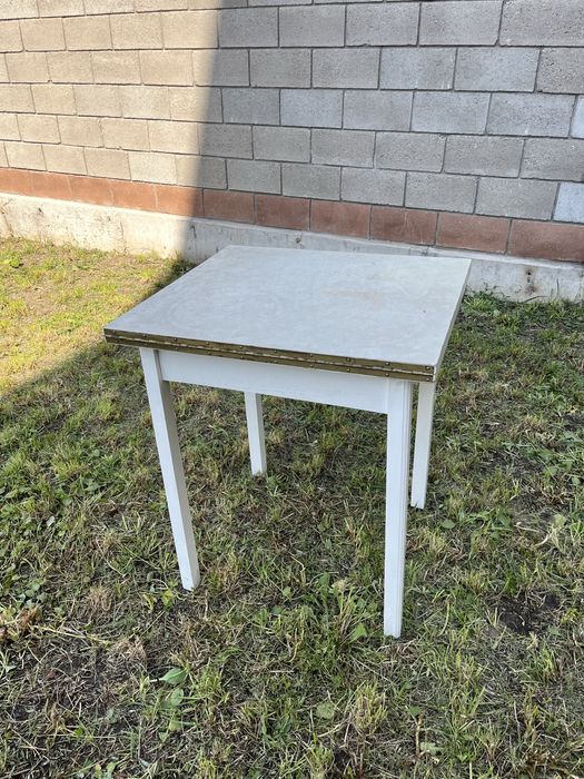 Продам раскладной стол