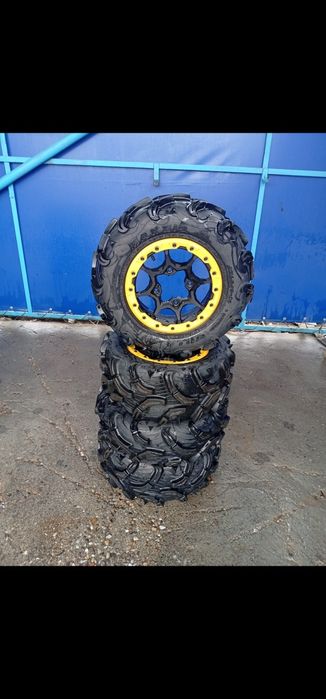 Vând jante originale Atv Can-Am outlander beadlock +cauciuri