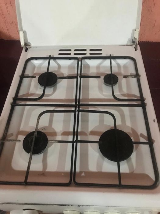 Газовая плита нормальном состоянии
