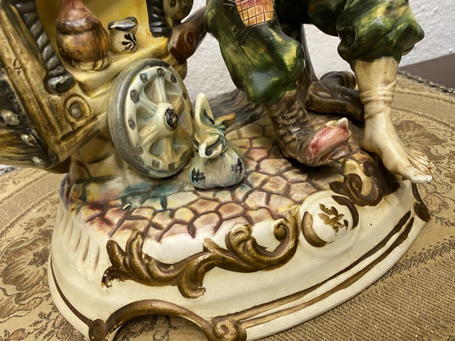 Италианска фигура на каподимонте цирк